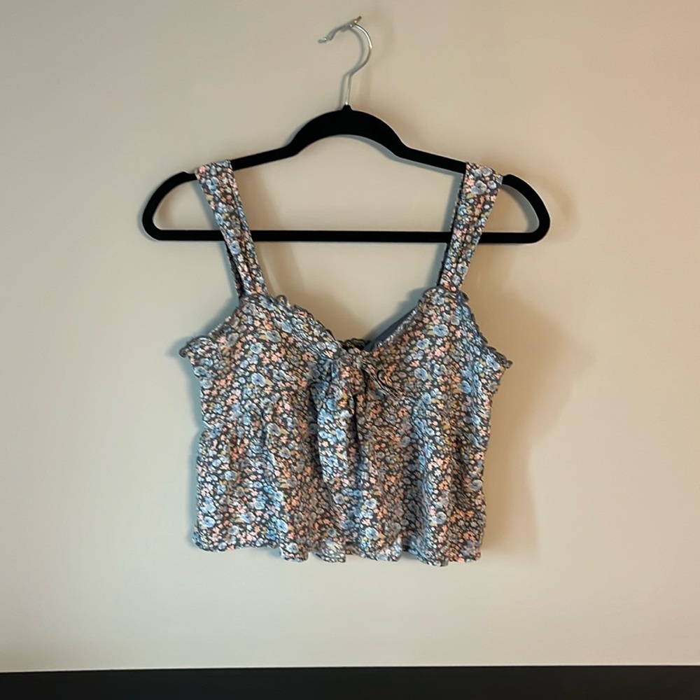 American Eagle Outfitters flowy tank top